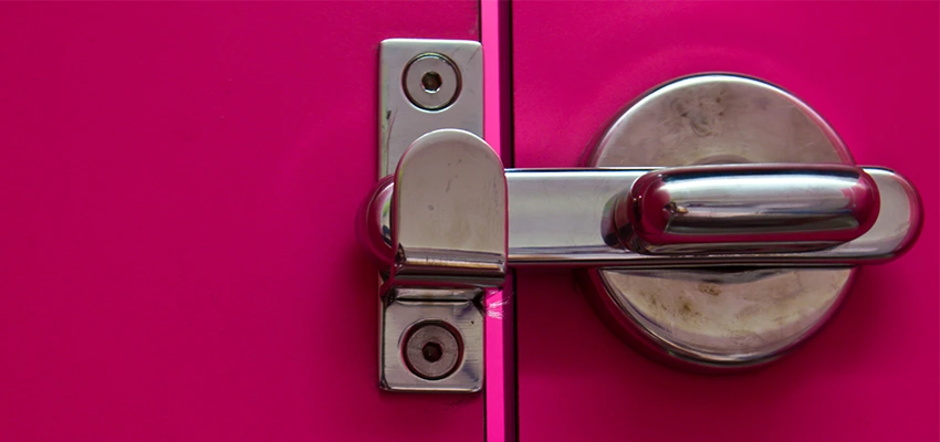 Childproof Gate Lock in Fillmore, California